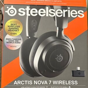 SteelSeries Arctis Nova 7 Wireless Gaming Headset